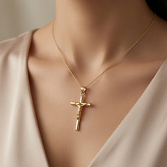 10k Yellow Gold Jesus Crucifix Cross Pendant, 32x19mm