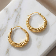 14K Yellow Gold Half Moon Swirl Hoop Earrings, Diameter 20mm