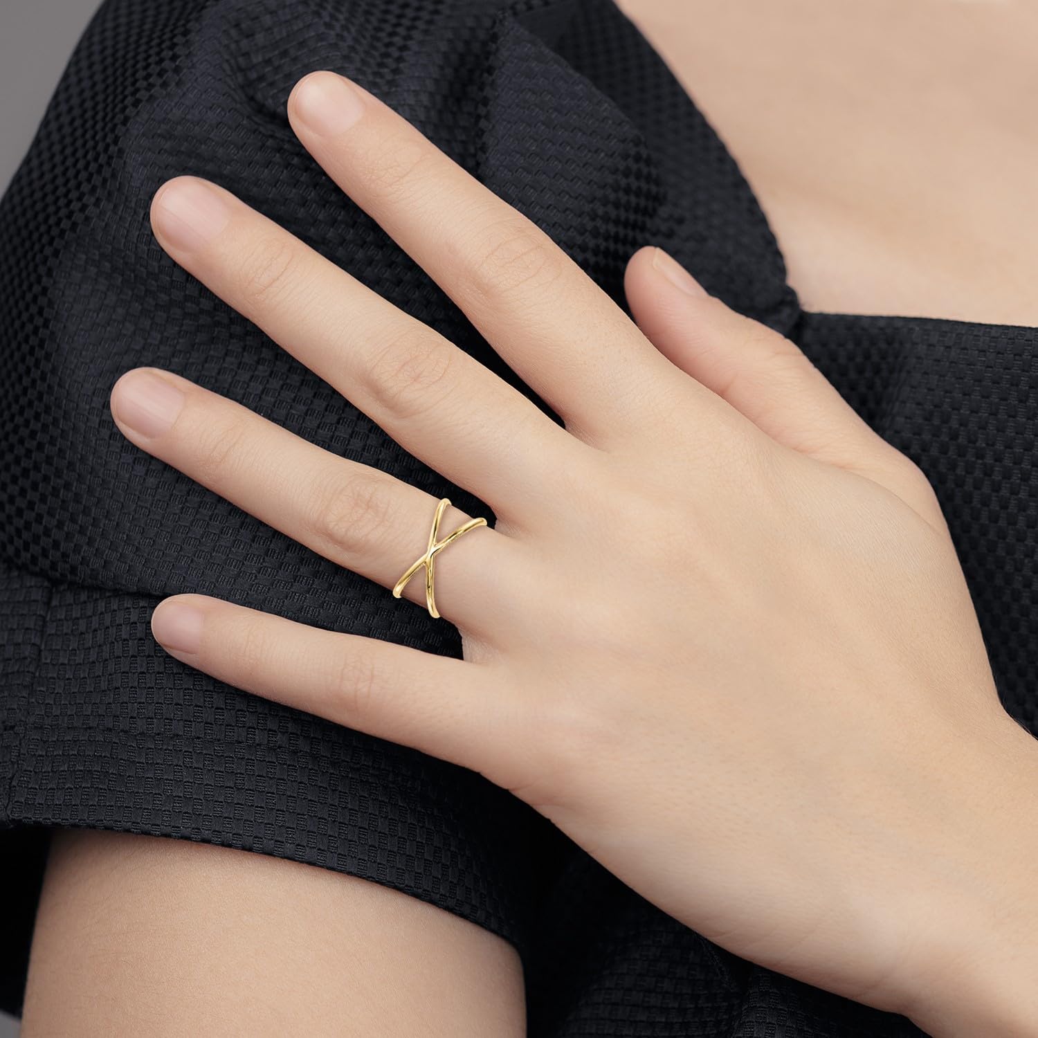 14k Yellow Gold High Polish Criss - Cross X Ring, Size 7 - JewelryAffairs