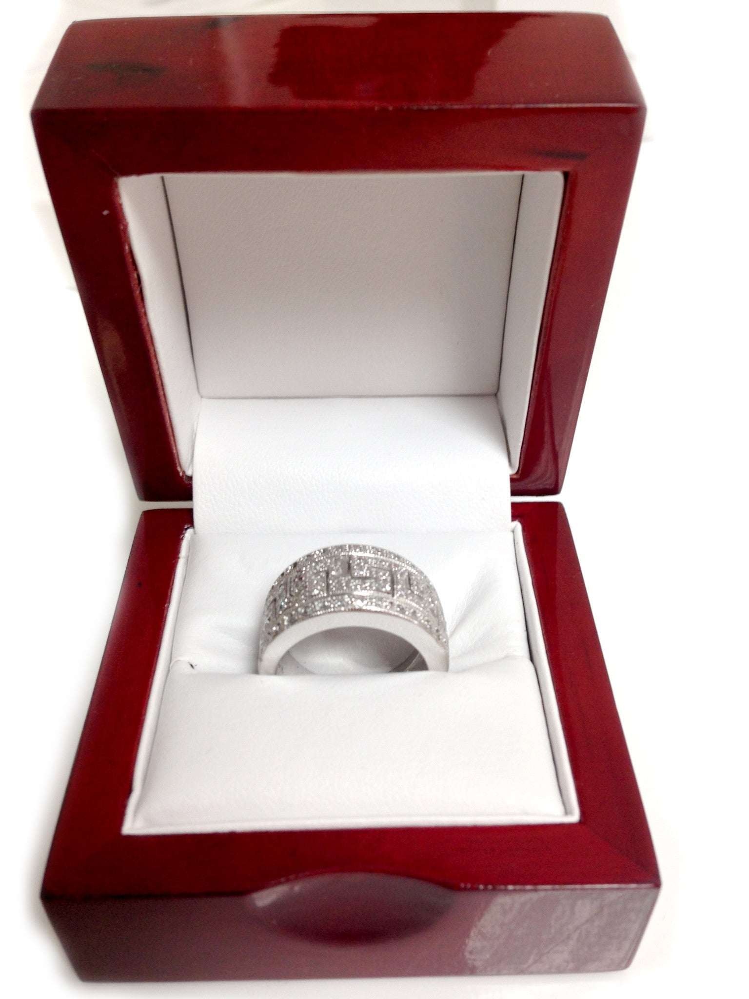 14K Gold Round Diamond Pave' Set Greek Key Ring, 0.74ctw - JewelryAffairs