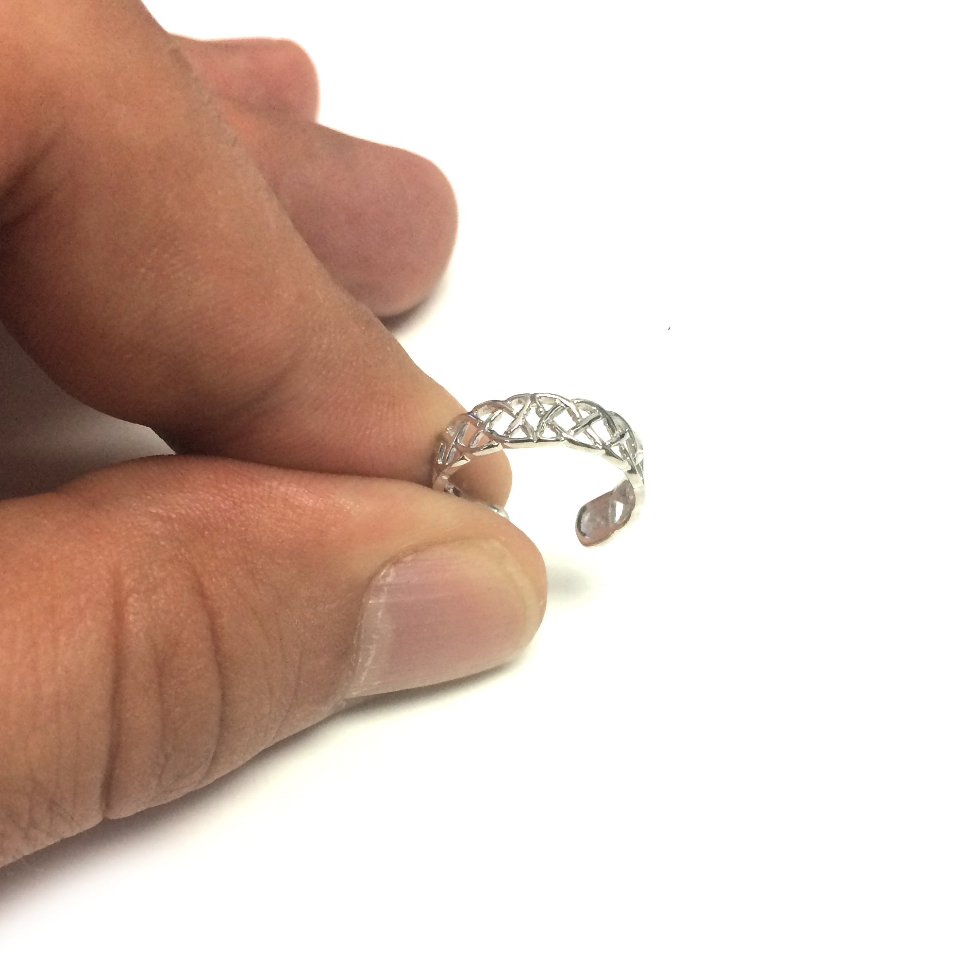 14K White Gold Celtic Knot Weave Design Cuff Style Adjustable Toe Ring - JewelryAffairs