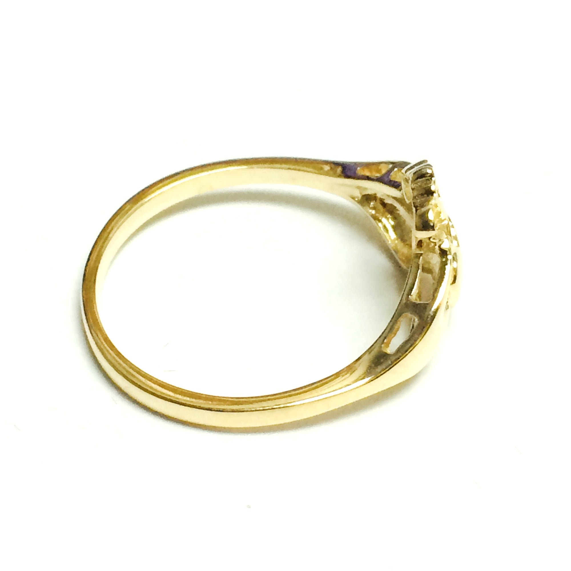 14K Yellow Gold Claddagh Ring, Size 7 - JewelryAffairs